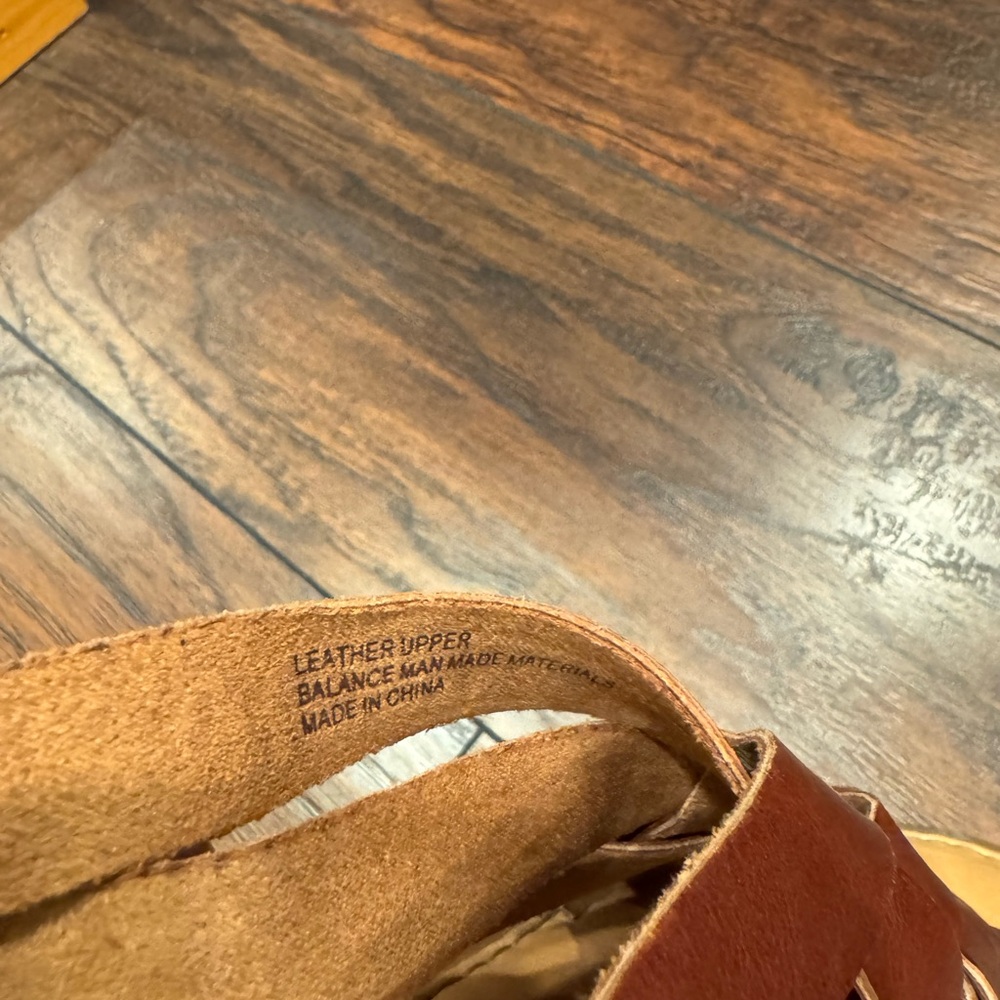 Born cage Leather Sandals - Picture 3 of 5